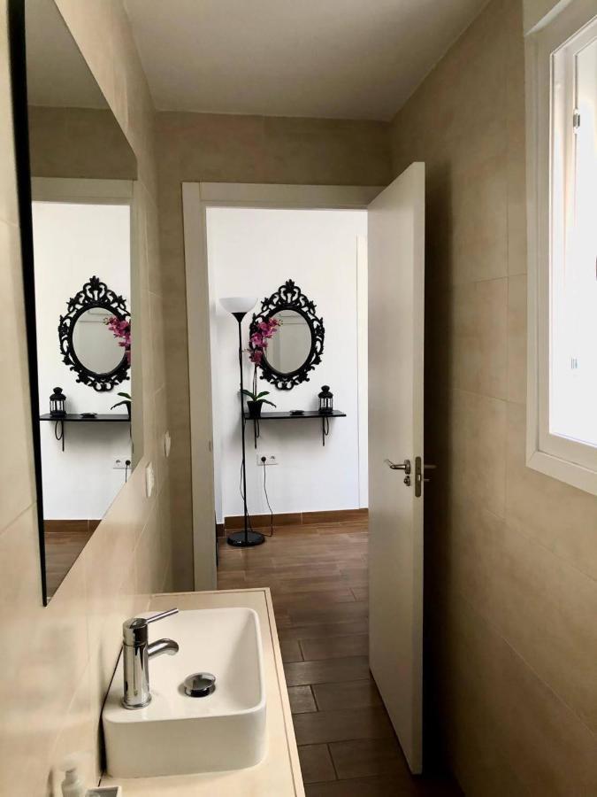 La Luz Del Falla Ha Apartment Cadiz Bagian luar foto